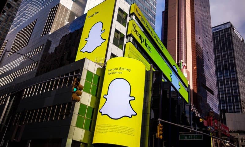 Snap Inc. stock falls Wednesday, still outperforms market