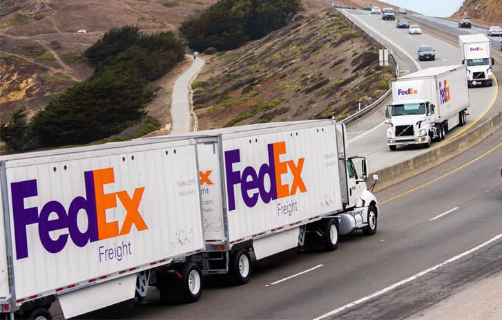 FedEx Corp. stock outperforms competitors on strong trading day