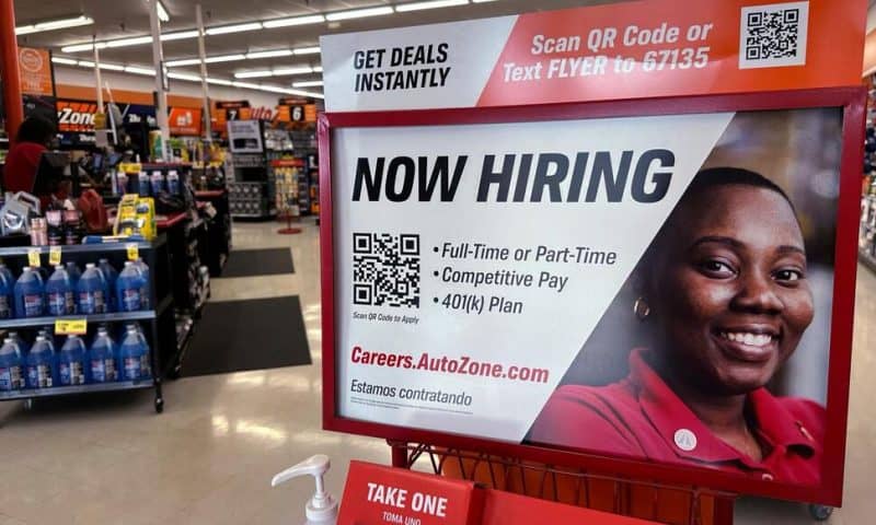 Weekly Applications for US Jobless Benefits Fall to the Lowest Level in 4 Months