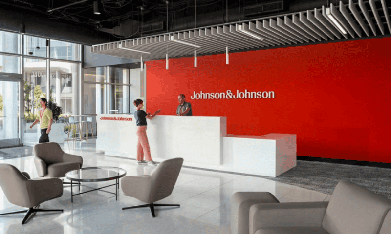 J&J MedTech pitches Shockwave as its next billion-dollar company in Q2 earnings