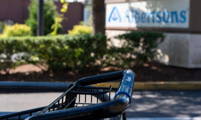 Proposed Merger of Supermarket Giants Kroger and Albertsons Is Halted by Federal, State Judges