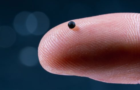 Magnetically Guided Microrobots Deliver Drugs with Pinpoint Accuracy