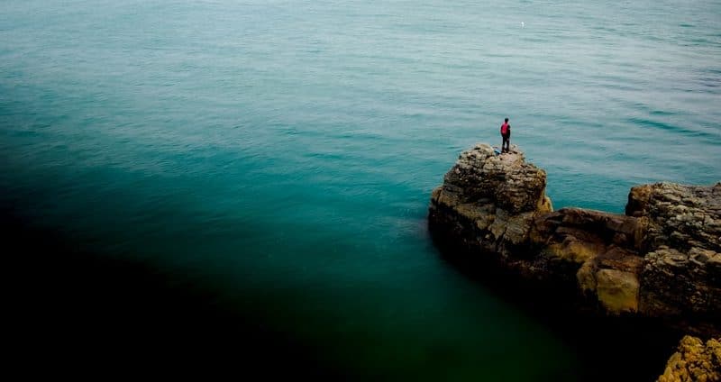 Smart Investors Navigate Patent Cliff Risk to Unlock Biotech Opportunities