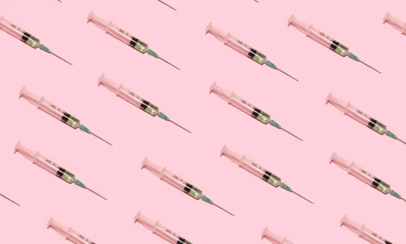 FDA assembles vaccine experts to update COVID-19 formulation